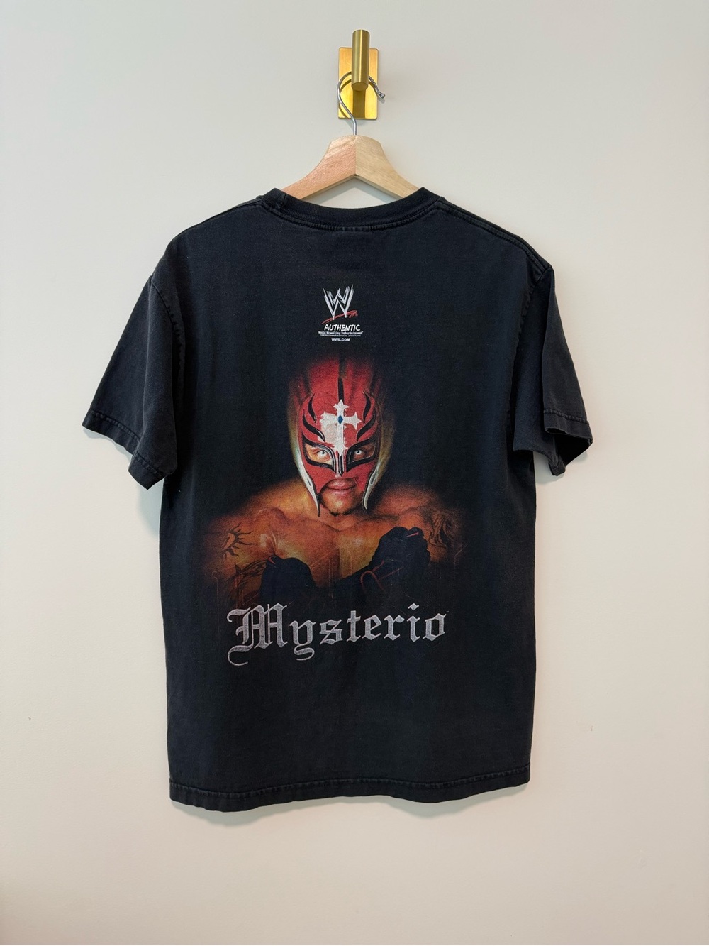 Rare vintage 2002/2003 WWE Rey Mysterio Wrestlemania Promo T-shirt Size Medium
